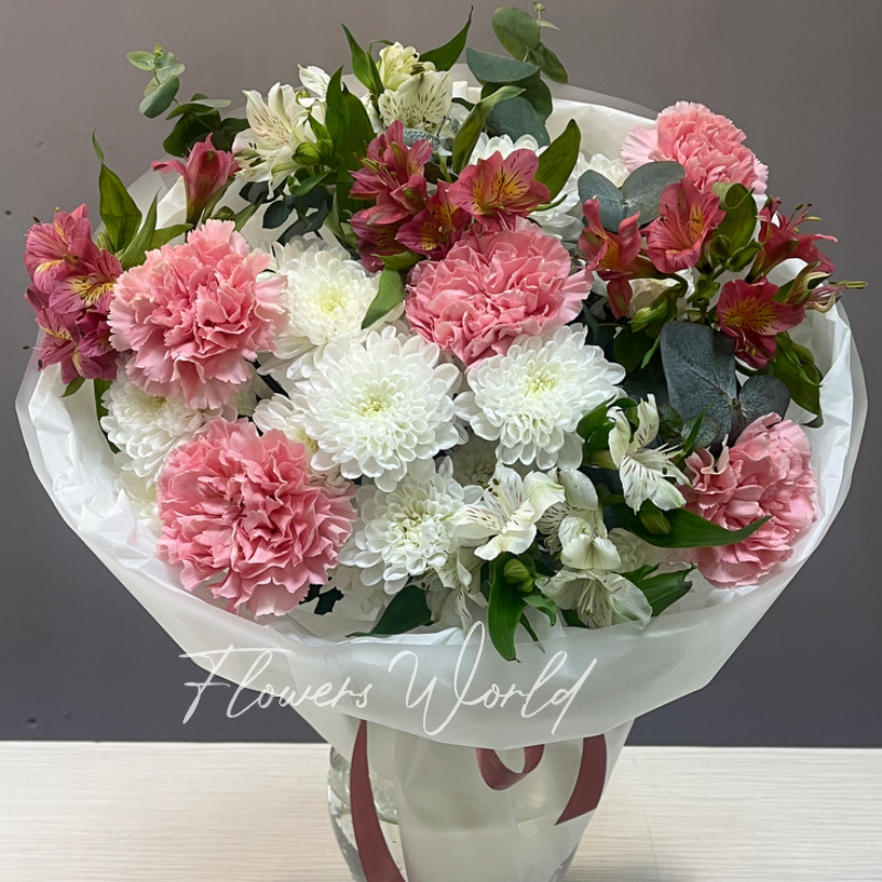 Сборный букет «Сборный букет с диантусами»