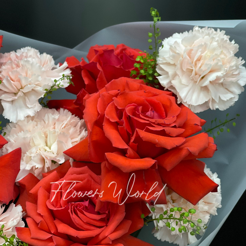 Сборный букет «Объятия» 1