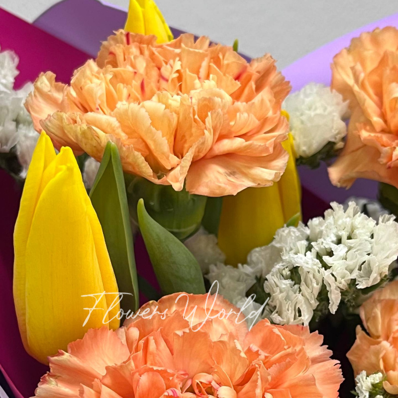 Сборный букет с тюльпанами 1