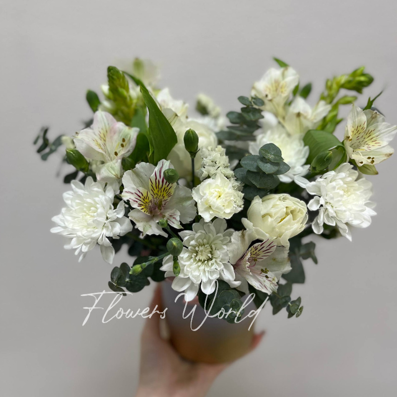 композиция в шляпной коробочке