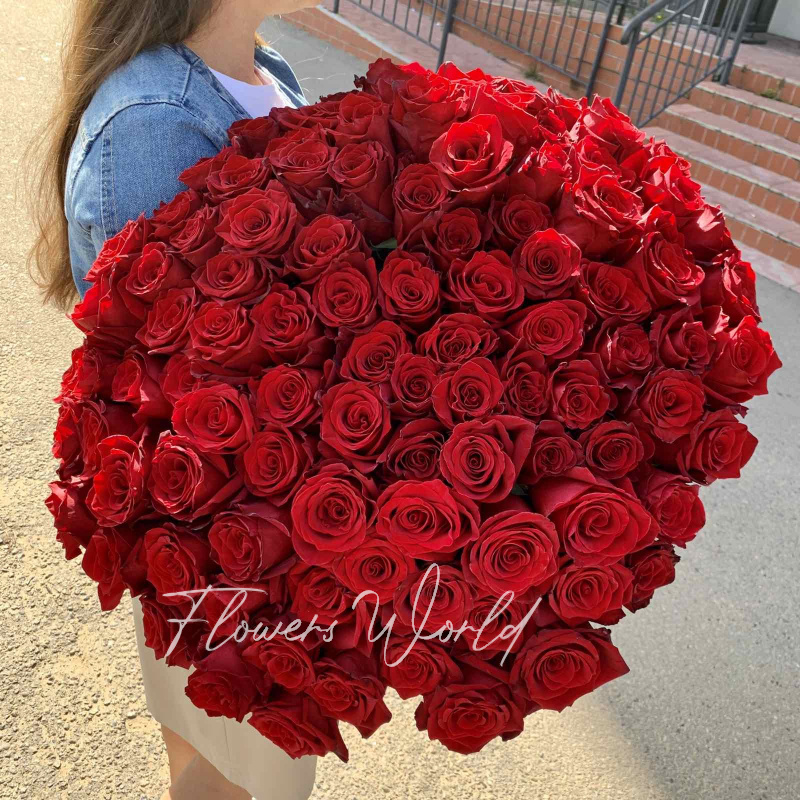 Букет красных роз «101 красная роза»
