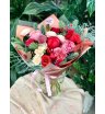 Букет с розами «Зимний букет чудесный» 2