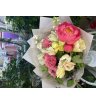 Сборный букет «С пионовидными  розами и пионом»