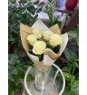 Монобукет «Комплимент из белых высоких роз» 1