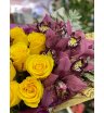 Букет «Из желтых роз и орхидей» 2