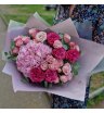 Сборный букет «Малиновый зефир»